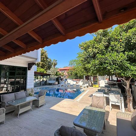 Kutberk Hotel Kemer Exterior photo