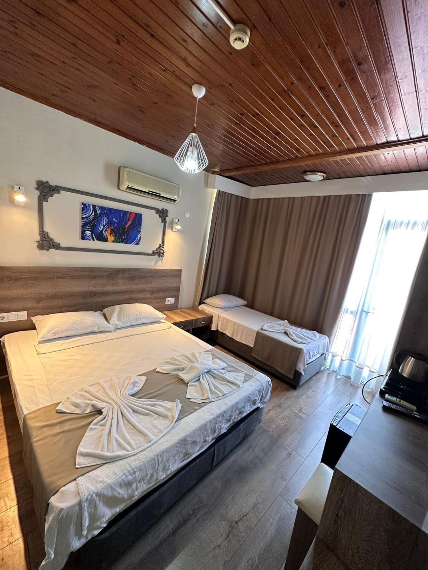 Kutberk Hotel Kemer Exterior photo